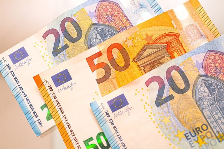 Minha empresa pode receber em Euro?